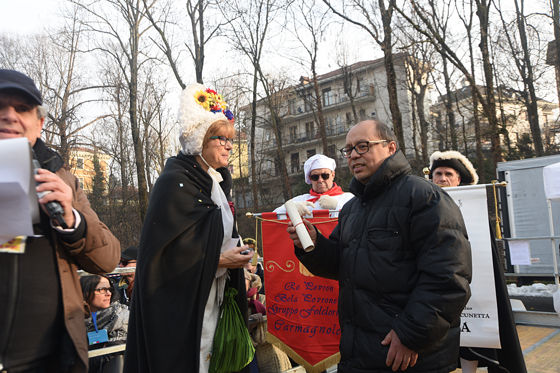 Sfilata carri Carnevale di Torino_107.jpg